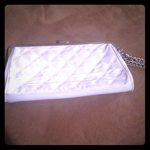 White Quilted Pattern Clutch