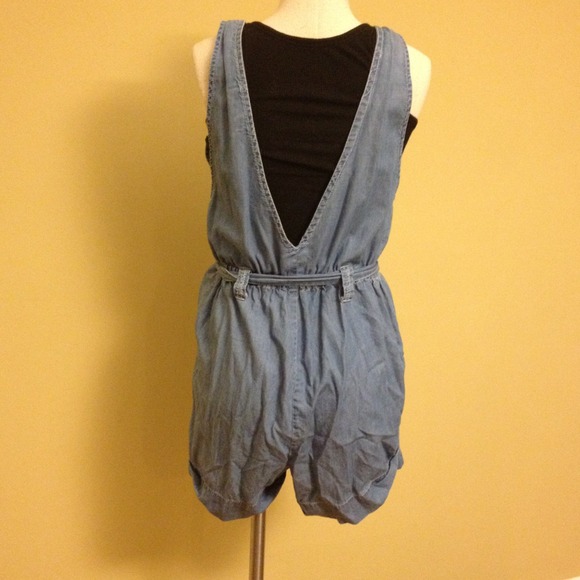 Romper - Picture 2 of 2