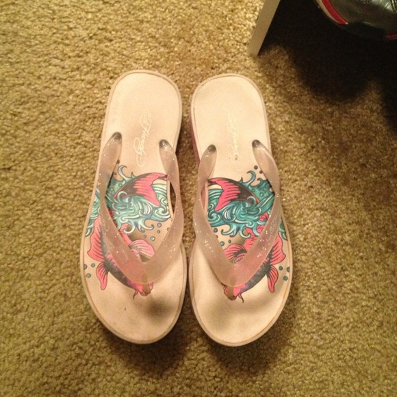 Ed hardy flip flops