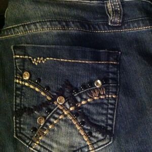 Ymi jeans, never worn!! Size 7