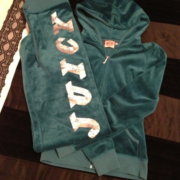 Juicy Couture Teal Sweatsuit