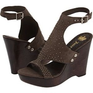 Juicy Couture sandals, size 7 (fit like a 6.5!!)