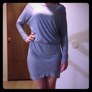 Body con gray jersey knit dress