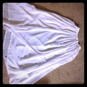 White chiffon maxi skirt. One size