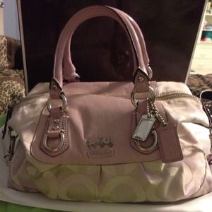 Authentic Coach Ashley Signature Satchel
