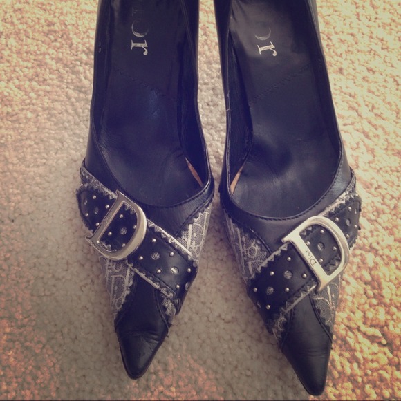 DIOR Women's Black Classic Logo Pumps