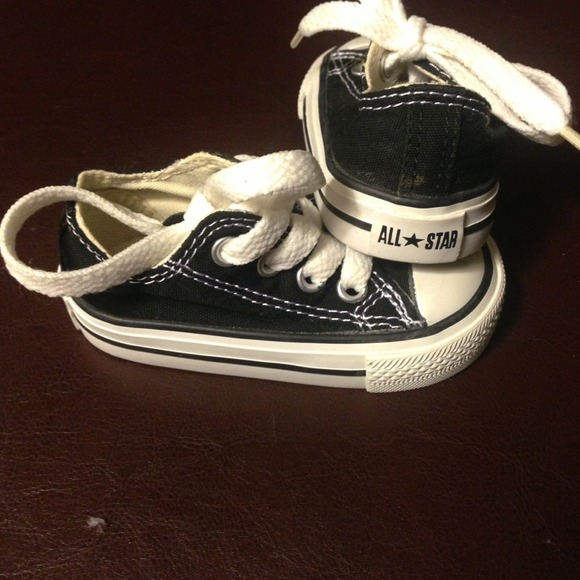 💯% Authentic Converse All Star "Chucks" Size 3 US