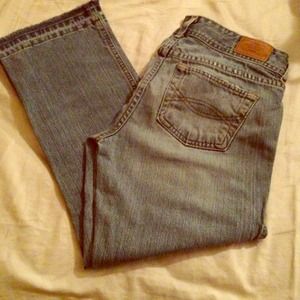 Abercrombie & Fitch Capris