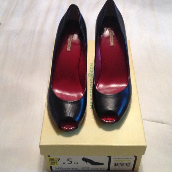 Max studio heels