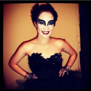 Black Swan Costume