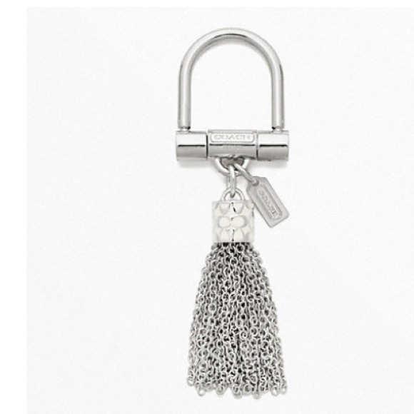❌Sold❌COACH TASSEL KEY RING $45 authentic F63838 - Picture 1 of 1