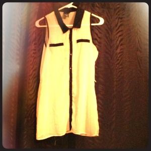 Black and White Button Up Sleeveless Top