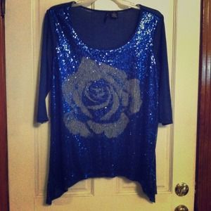 NWOT Navy sequined rose top