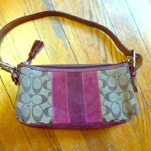 Fun rectangular coach bag!