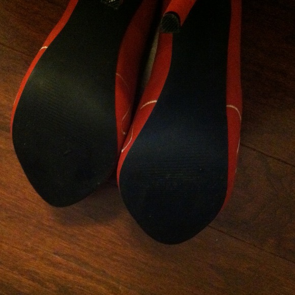 ONE OF A KIND! Low-rise, platform pleather... | Depop BRAND NEW!!! One of a kind platform!!!