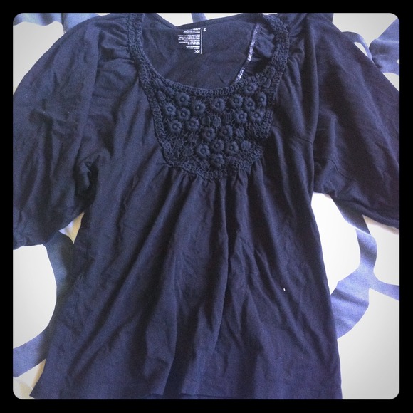 🚫TRADED🚫Cute black shirt