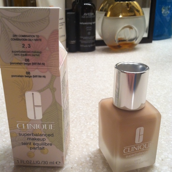Brand new bottle if Clinique makeup