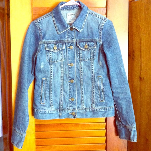 Denim is in! MUST HAVE ITEM! No trades pls!