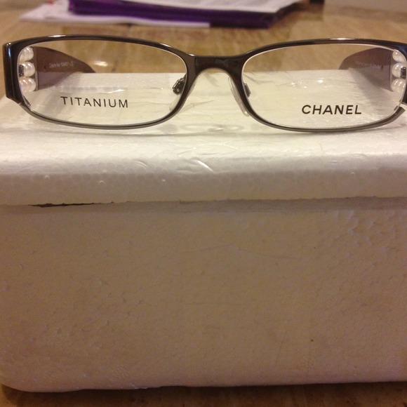 SOLD🍄🍄🍄Authentic Chanel frames