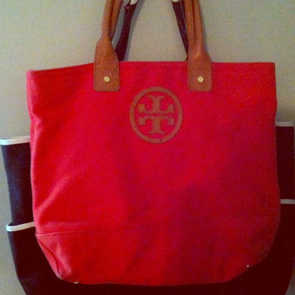Tory burch tote -sold-