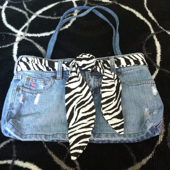 Denim skirt purse !