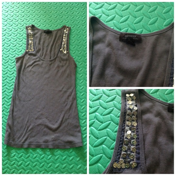 🎉💢🎉BUNDLE- LRG, EXPRESS & DEREK HEART 🎉💢🎉 - Picture 3 of 4