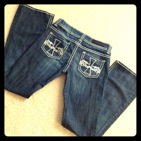 *Reserved @lindacolbert* VIGOSS JEANS