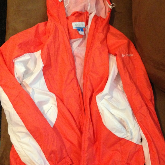 Coral & white Columbia light spring jacket
