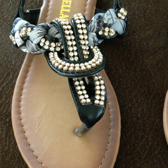 Brand New Glam Sandals! - Picture 2 of 3