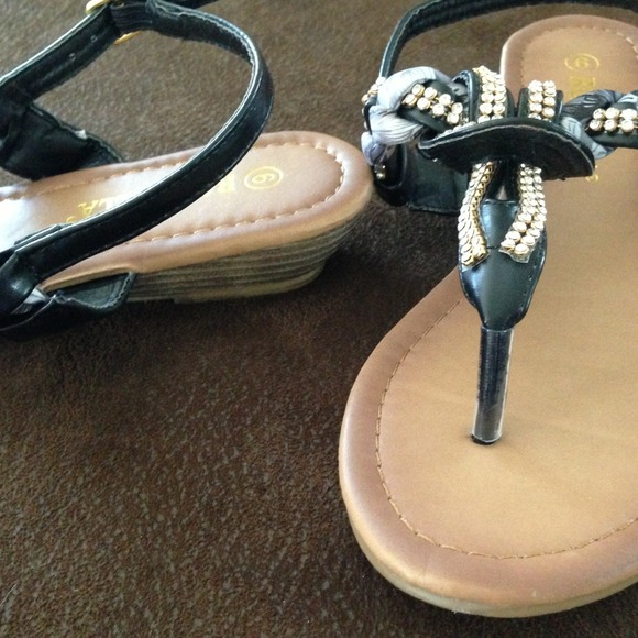Brand New Glam Sandals! - Picture 3 of 3