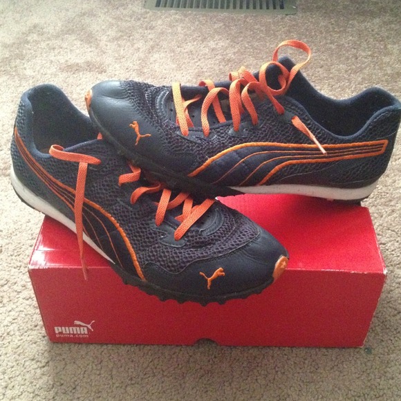 🔴SOLD🔴Pumas - Picture 2 of 3