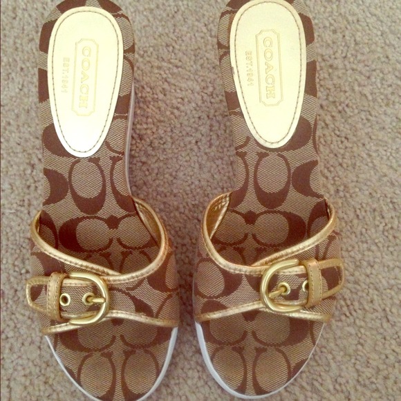 coach wedges sandals