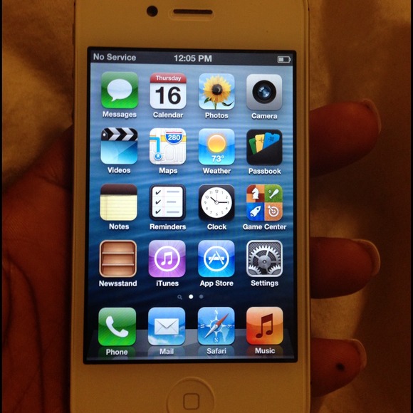 **Sold**iPhone 4S factory unlocked