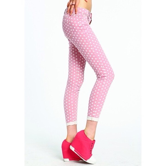 ✖️SOLD✖️Pink Polka Dot Skinny Jeans - Picture 4 of 4
