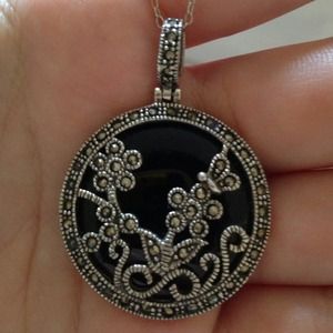 New, Vintage Style Silver Onyx & Marcasite Pendant