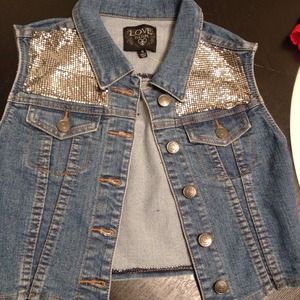 Denim best •••••SOLD••••••