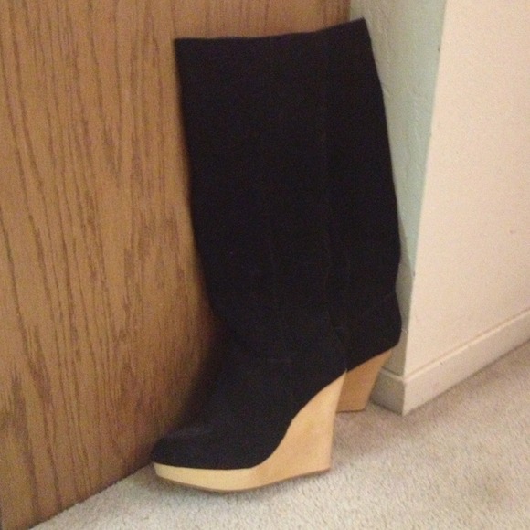 Black suede boots