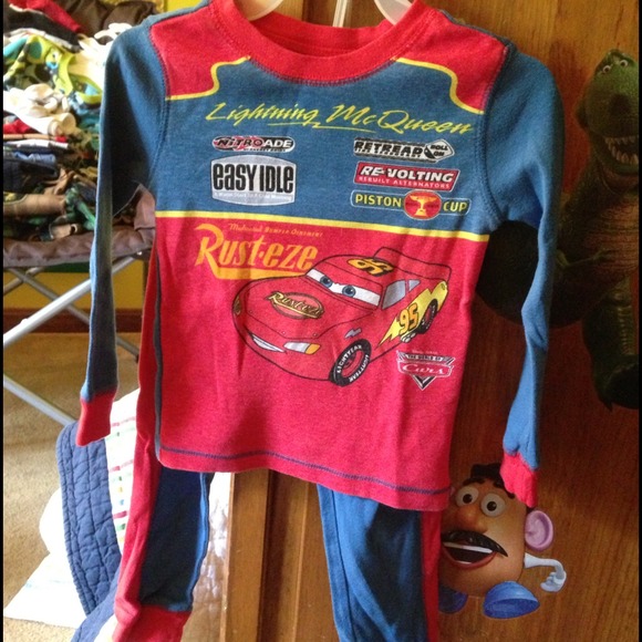 Lightening McQueen pjs