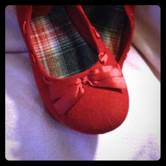 Cute red flats size 10