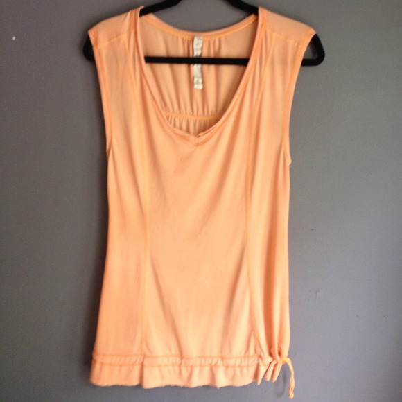 SOLD-Lululemon orange size 4 tank