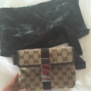 Authentic Gucci waist belt bag