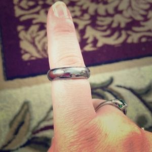 Tungsten Carbide ring in great condition