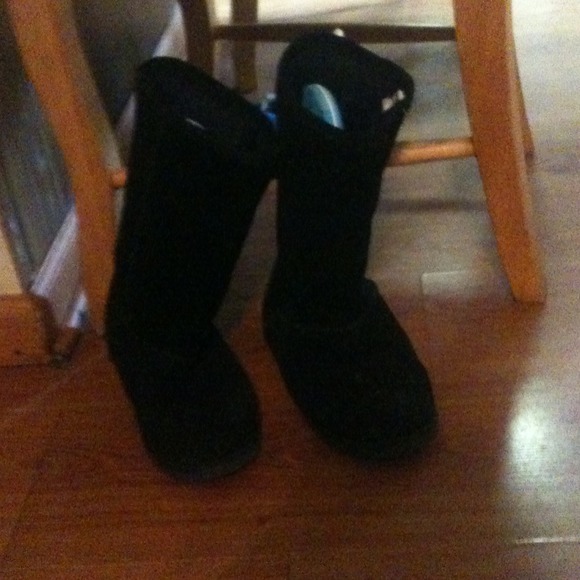 Black boots