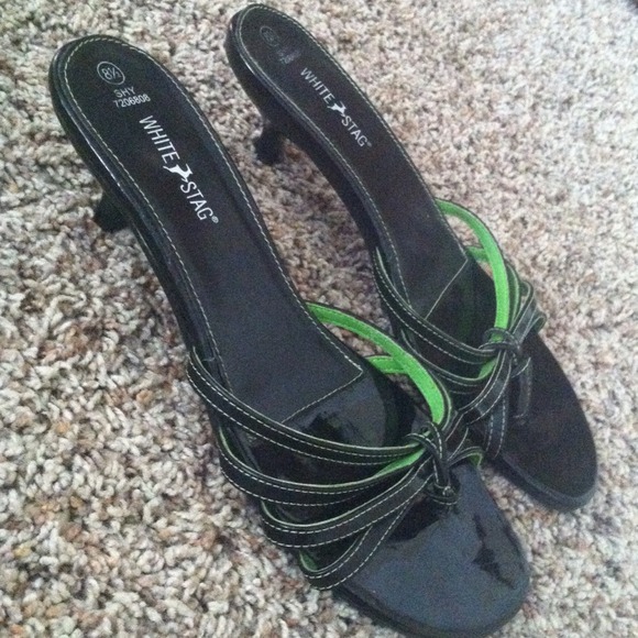 Cute dressy flip flop style heel