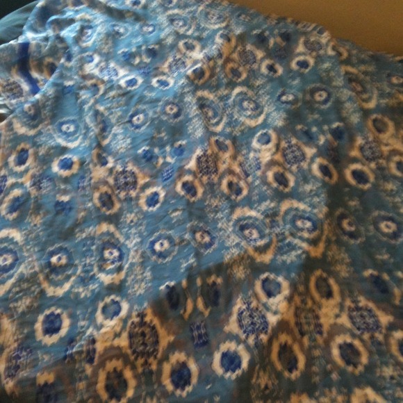 Blue scarf - Picture 2 of 3