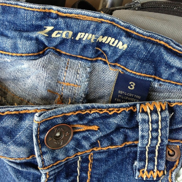 Cute jeans!