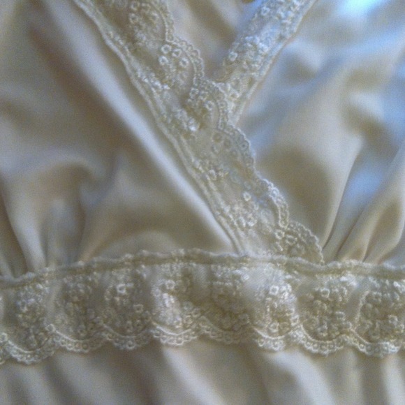 Summery Dress - Picture 2 of 3