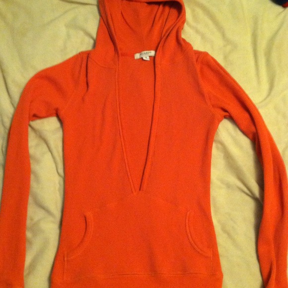 Rustic orange pullover hoodie - Picture 4 of 4
