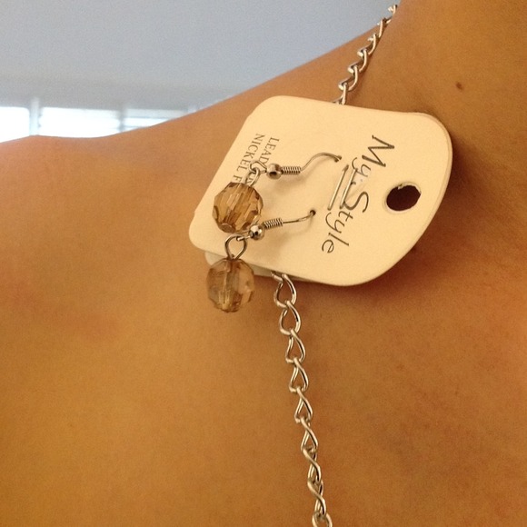 Multicolor necklace - Picture 3 of 4