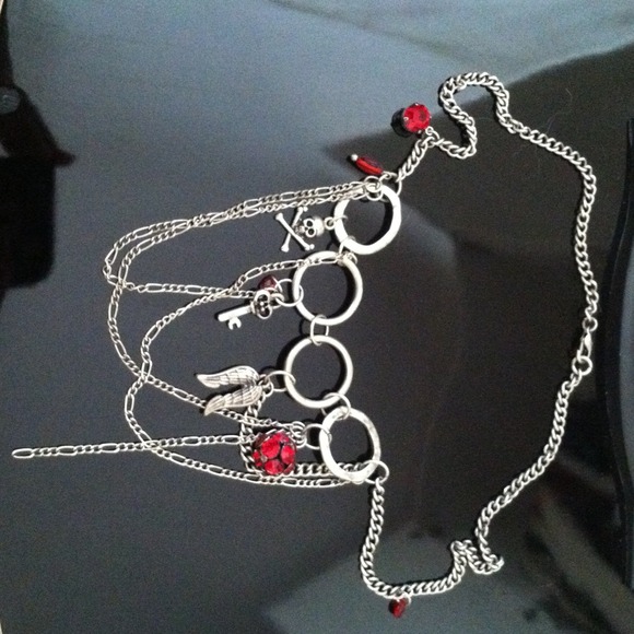 Edgy Rocker Chain Necklace🌹🎸 - Picture 2 of 3